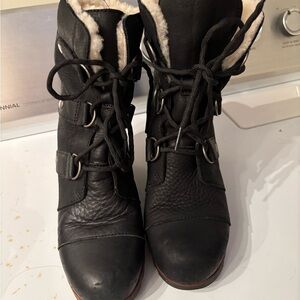 Sorel Joan of Arc Women's Boots Like New